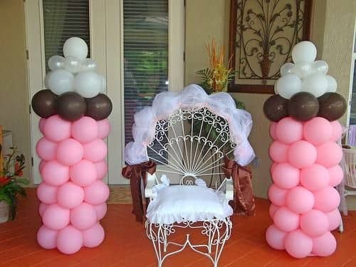 Balloon chair decors